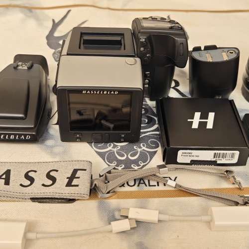 （當年全套原價近＄３０萬中幅頂級機皇９８％極新哈蘇Hasselblad H5D-50c連HC 80mm...