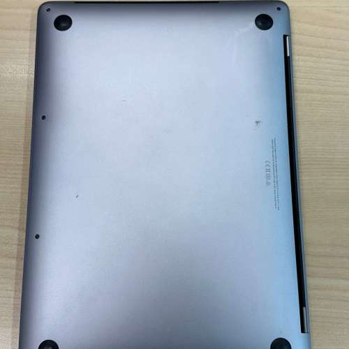 壞MacBook Pro 512G (A2251) (13 英寸，2020，四個 Thunderbolt 3 連接埠）