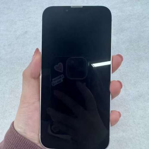 iPhone 13 512G  6.1寸！功能全部正常運作，電池效能86 %，電池良好，已貼貴價玻璃...