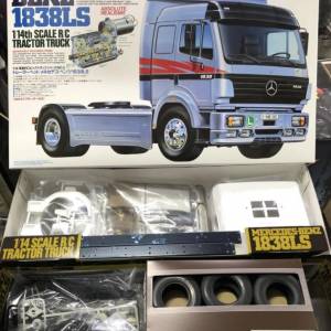 tamiya 1/14 搖控車 貨櫃車 全新未砌 item 56305