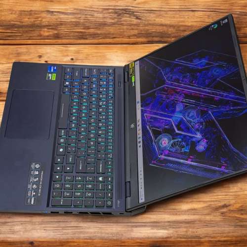 REDATOR HELIOS NEO 16 RTX4060 i7-14700HX