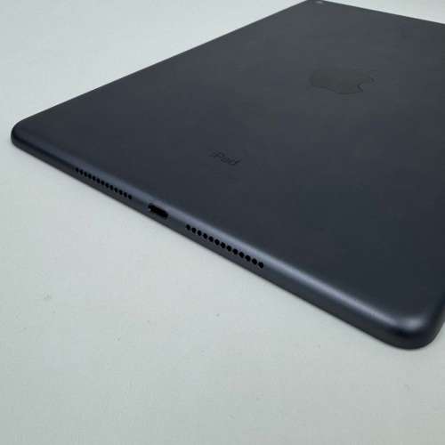 Apple iPad 10.2吋 (第7代) (2019) Wi-Fi 32GB/128GB 保養30日 連充電配件 原装 港行