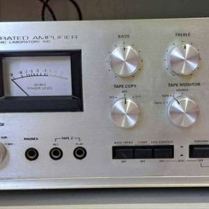 Accuphase E202