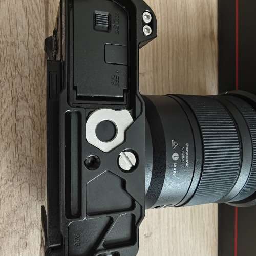 Panasonic Lumix S9 wlth 28-200 4-7.1