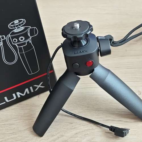 Panasonic Lumix S9 wlth 28-200 4-7.1