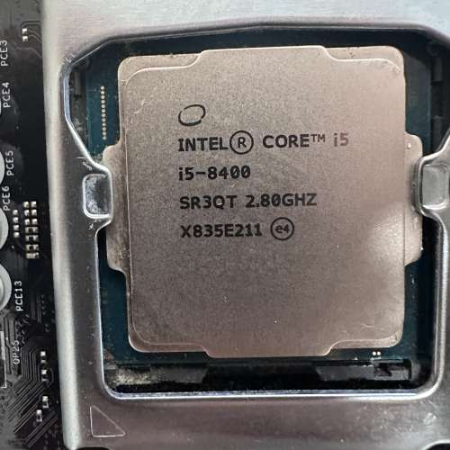 CPU I5 8400 + ASROCK B360M-HDV