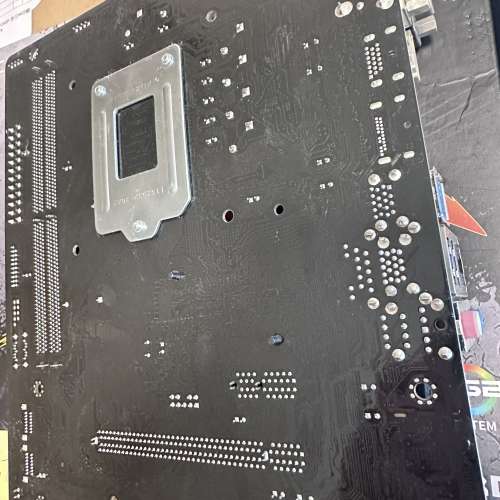 CPU I5 8400 + ASROCK B360M-HDV