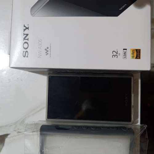 Sony a306