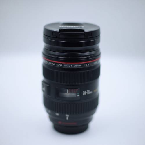 EF 24-70mm f/2.8L USM
