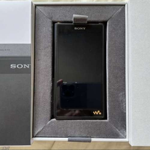 Sony - WM1AM2 黑磚2 （99.9%New 港行）全套