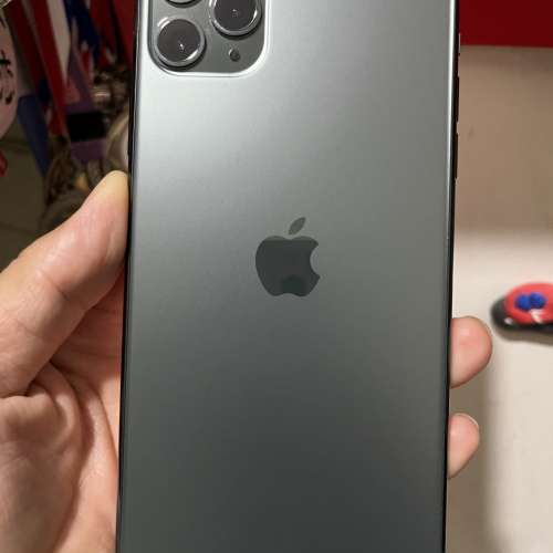 iPhone 11 Pro Max 256gb,，港行雙卡極新绿色，剛換新電，電池健康度100，所有功能...