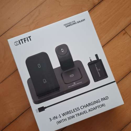 Samsung 3-in-1 wireless charging pad 三星無線充電器