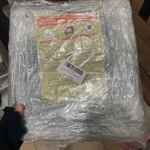 現貨 全新 Grey Carpet 灰色 地毯 毛毛地毯 舒適  (~約91cm x 152cm) （已壓縮）面...