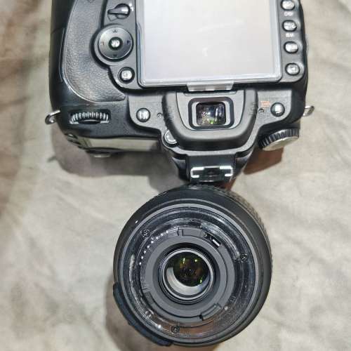 Nikon D90 + 18-105 VR G AFS