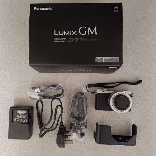 Panasonic GM1 + 12-32 kit lens + 配件