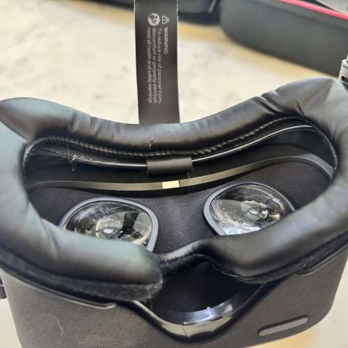 Meta oculus quest 頭戴 vr 眼鏡