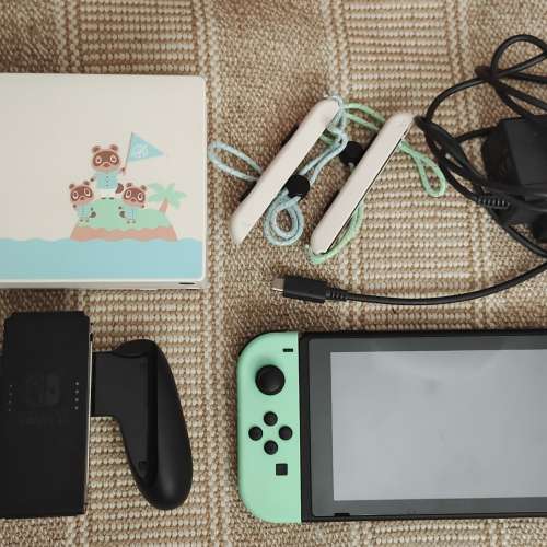 Nintendo Switch港行動森版9成新齊件