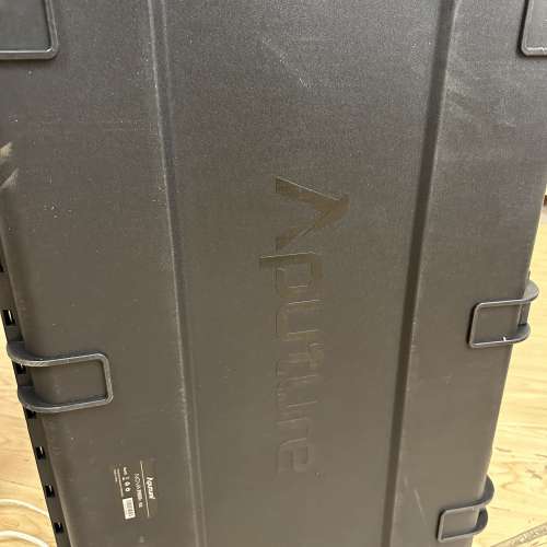 Aputure Nova P600c RGB LED panel with hard shell case kit 全色域柔光持續燈連拉...