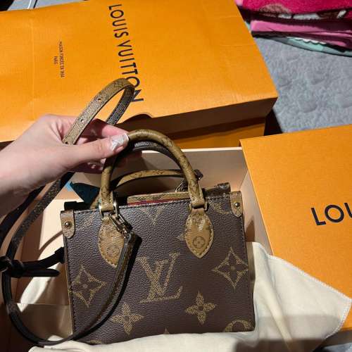 Louis Vuitton On The Go BB