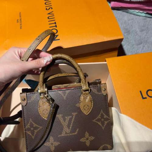 Louis Vuitton On The Go BB