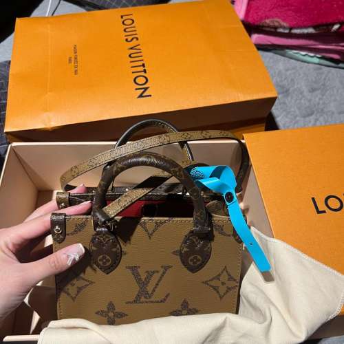 Louis Vuitton On The Go BB