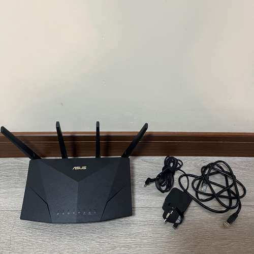 99%新RT-AX5400 WIFI6 港行 保養至2027