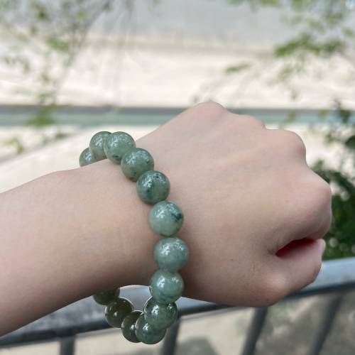 天然緬甸翡翠A貨 飄花手串12.2mm（有證書）