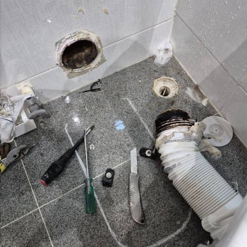 座廁，維修及安裝