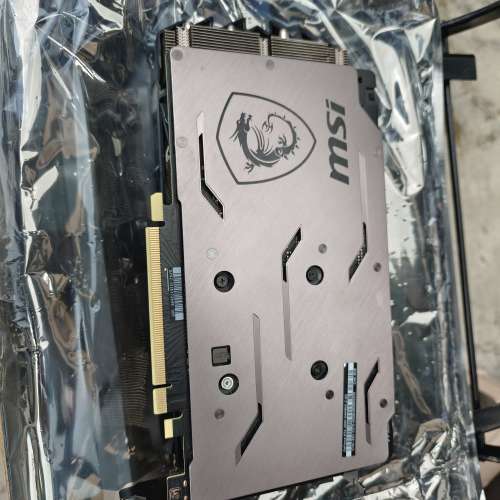 msi 魔龍 RTX2060 顯卡 95%新，清理乾淨直接使用即可