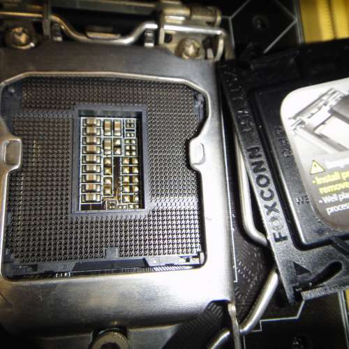 ASUS H81M-E  Micro-ATX主機版  (含windows10Home啟用碼) Socket 1150