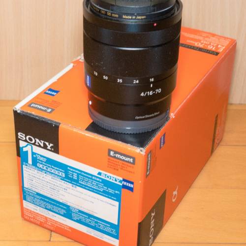 Sony A6000 / Sony E16-70 / Sony SEL16F28 / Sony VCL-ECU1