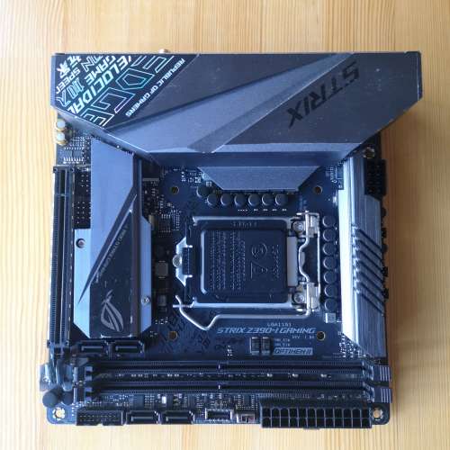 (新淨)ASUS ROG STRIX Z390i GAMING主板連原裝背板