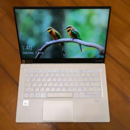 Acer Swift 5, Core™ i5, 14 inches display, 948 gram, Windows 10, 8 + 256GB
