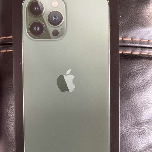 iPhone 13 Pro Max 松嶺綠