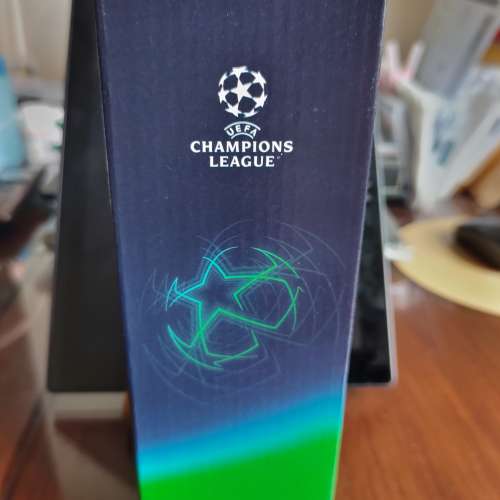 100% New 歐洲冠軍聯賽 (UEFA Champions League)紀念啤酒杯