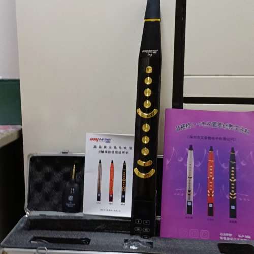 几乎全新YAMAHA电子琴。61键  MODEL KB-290 有架子/牛津布琴包袋/谱架/说明书等。