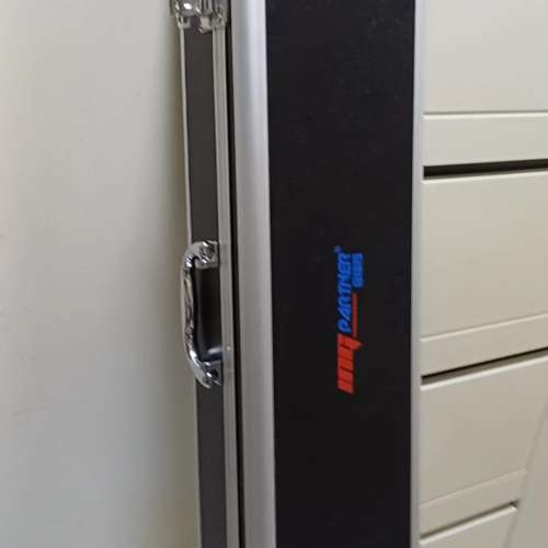 几乎全新YAMAHA电子琴。61键  MODEL KB-290 有架子/牛津布琴包袋/谱架/说明书等。