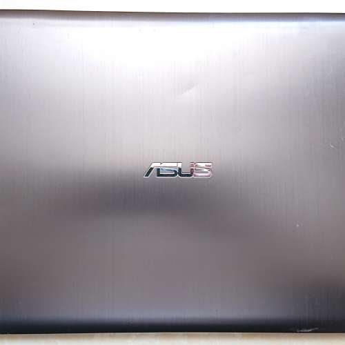 Asus A501U/ 15.6”LED/i7-6500U 2.50GHz/ 8GB DDR4 / 240GB SATA-II SSD / 80% Ne...