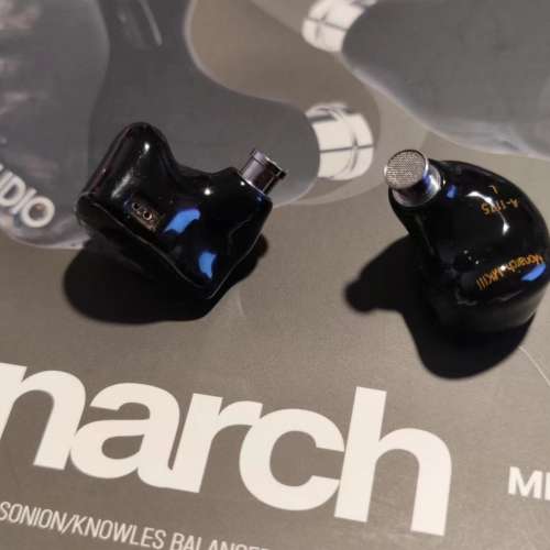 Thieaudio Monarch MK3 高端的入耳式靜電混合耳機
