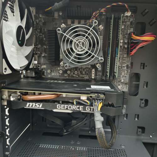 整機基本全新i5 11400f+b560m wifi組合+256sdd+1tb ssd+gtx1660s，附帶操作系統插電...