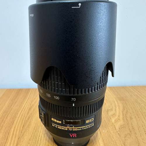 Nikon AF-S VR Zoom-Nikkor 70-300mm f/4.5-5.6G IF-ED