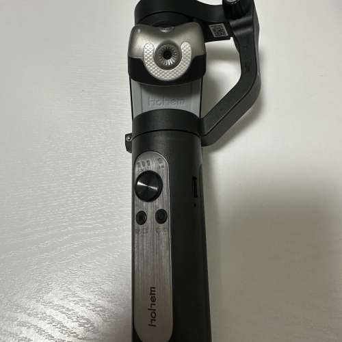 Hohem浩瀚 手機三軸穩定器 AI智能 連遙控腳架