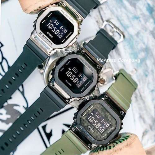 Montres Company香港註冊公司(26年老店)G-Shock 200 米防水 黑銀色 GM-5600-1 CASIO...