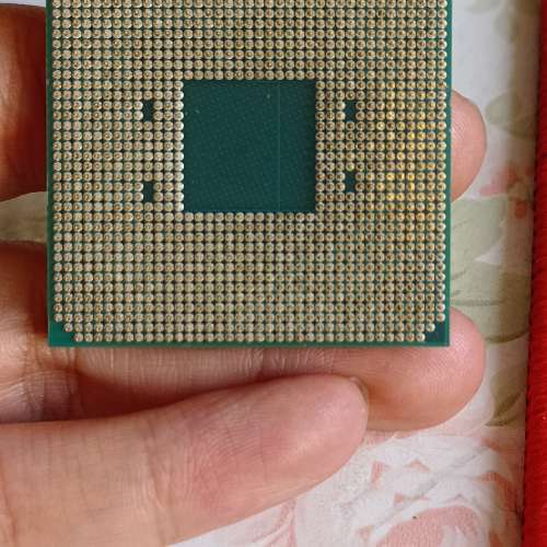 r5 3600 6核心12線程 32MB三級緩存，正常使用