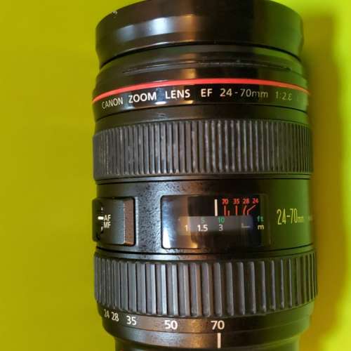 Canon EF 24-70mm f/2.8L USM