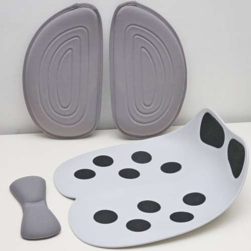 美臀坐垫 歐洲專利設計 中國制造(98%新)不是厚厚乳膠 更可拆下清冼 方便携帶