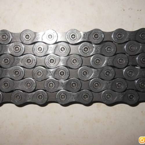 新淨 KMC Z9 1/2" X 11/128" 109 Links 9速單車鏈1條(炭鋼色) 自行車, 單車零件!