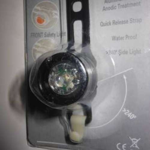 100%全新-單車燈-騎行車燈(白光)For山地車,公路車,越野車,摺疊車用,單車零件(黑色).