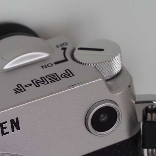 9成新 Olympus Pen F 銀黑色 M43 相機 OM System