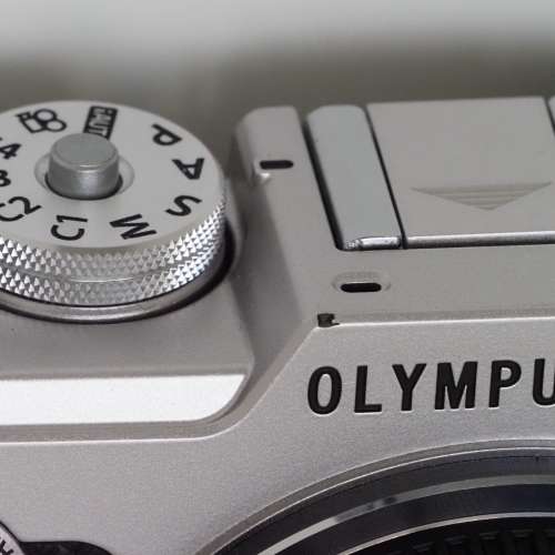 9成新 Olympus Pen F 銀黑色 M43 相機 OM System